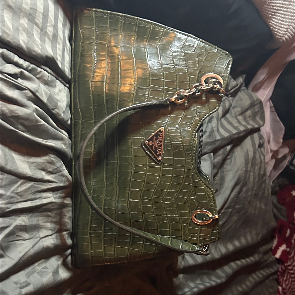Green Crocodile-Embossed Women's Bag